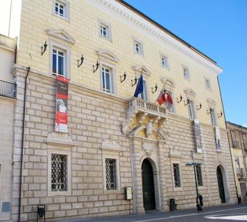 “Per terre, per bellezza, per santità”
