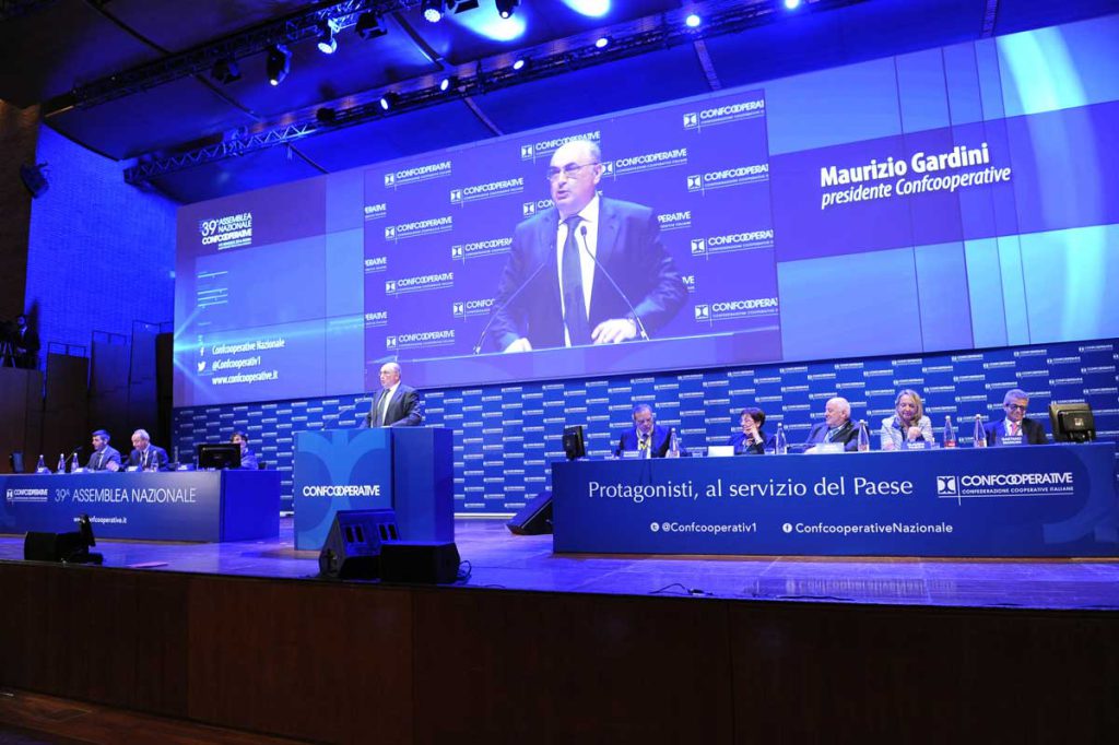 “Protagonisti, al servizio del Paese”, l’Assemblea di Confcooperative